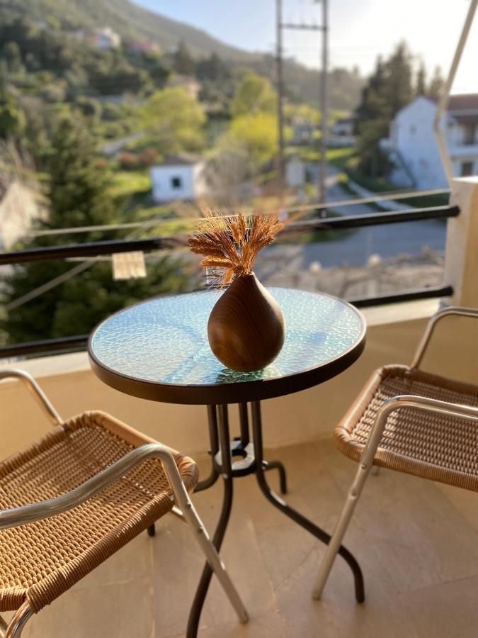 Navy Apartment With Mountain View &Private Parking Vatos Екстер'єр фото