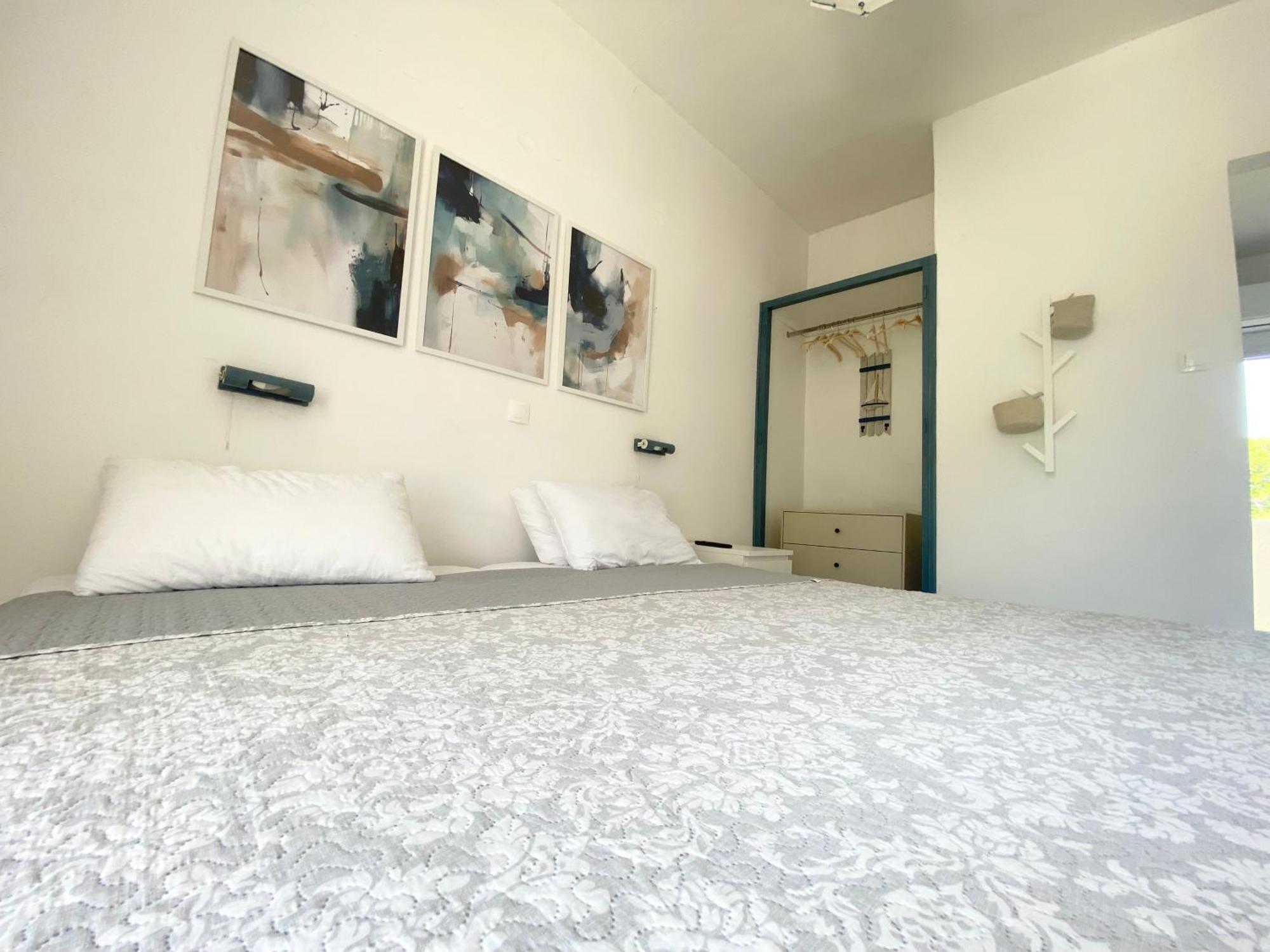 Navy Apartment With Mountain View &Private Parking Vatos Екстер'єр фото
