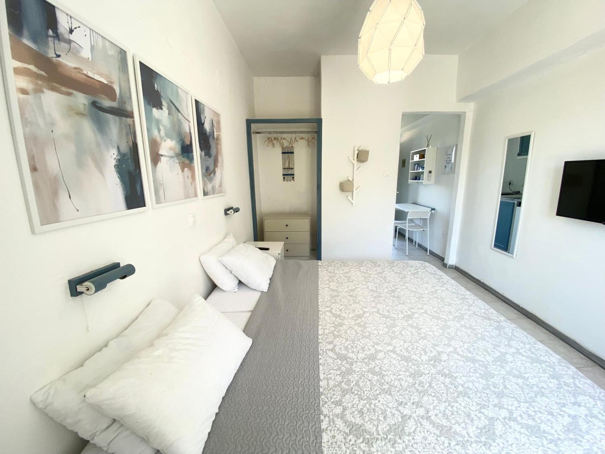 Navy Apartment With Mountain View &Private Parking Vatos Екстер'єр фото
