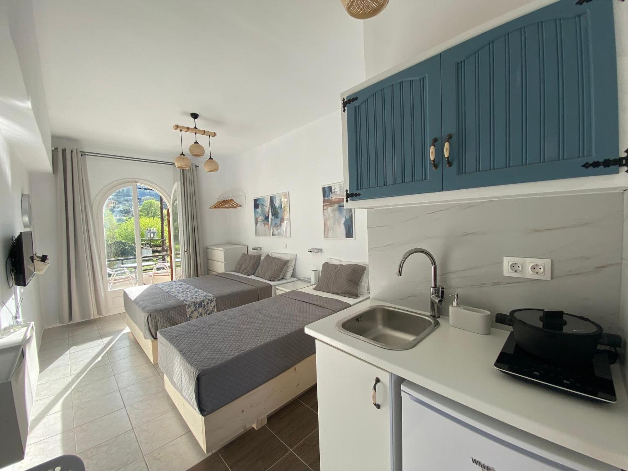 Navy Apartment With Mountain View &Private Parking Vatos Екстер'єр фото